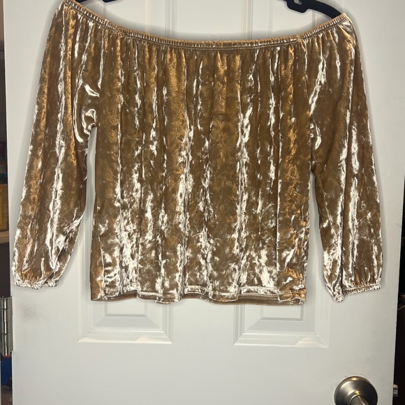 Hollister Tops - Hollister Gold Velvet Off-Shoulder Blouse